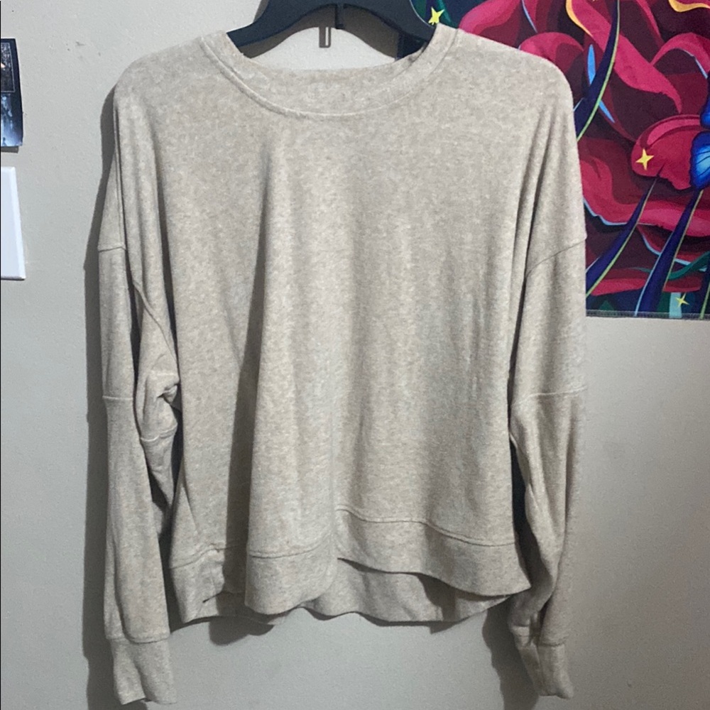 BearPaw Women's Tan Sweatshirt